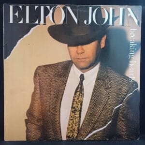Elton John - Breaking Hearts VG